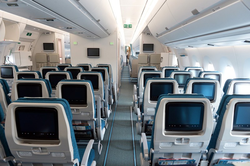 Can canh sieu may bay A350-900 thu 8 cua Vietnam Airlines-Hinh-6